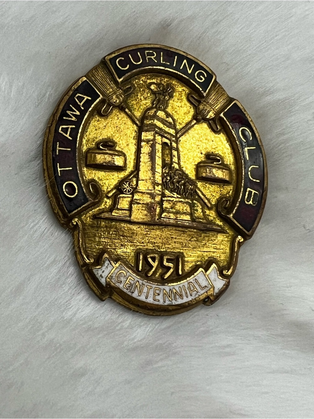 Vintage 1951 Ottawa Curling Club Centennial Pin